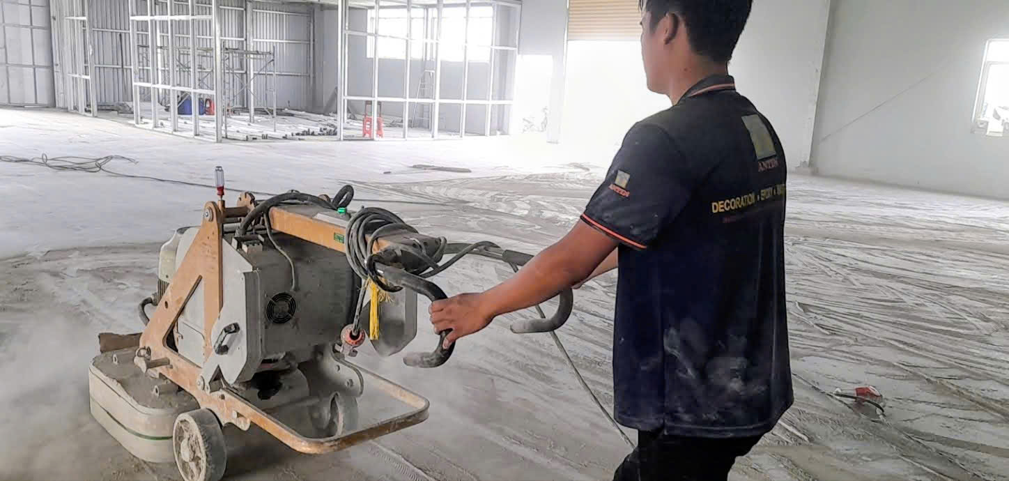 ANTINCORP mài tạo nhám sàn nhà xưởng bằng máy công nghiệp